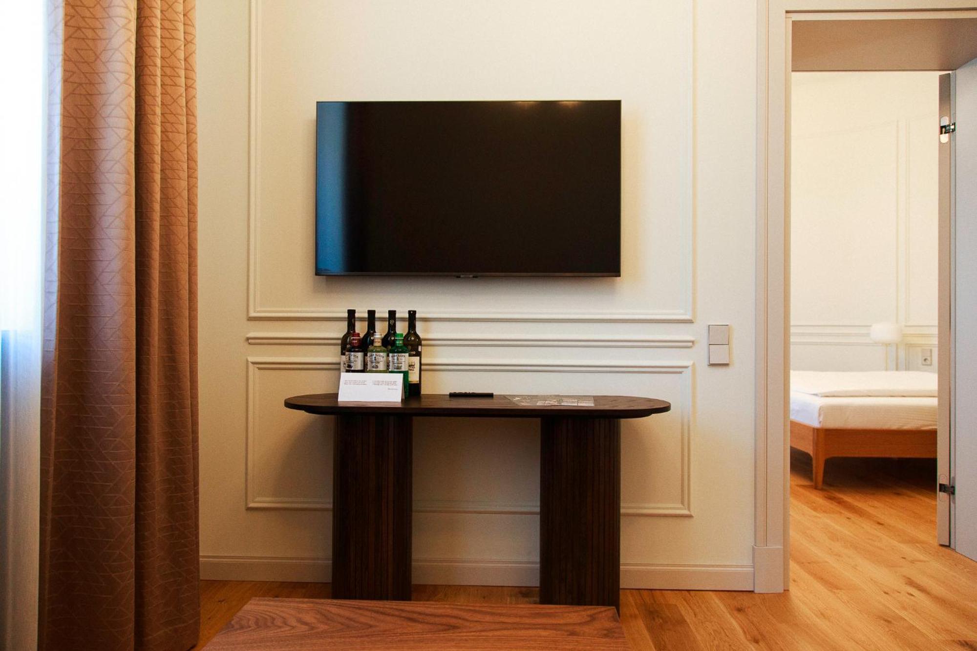 Roze Center Apartments Лиепая Экстерьер фото