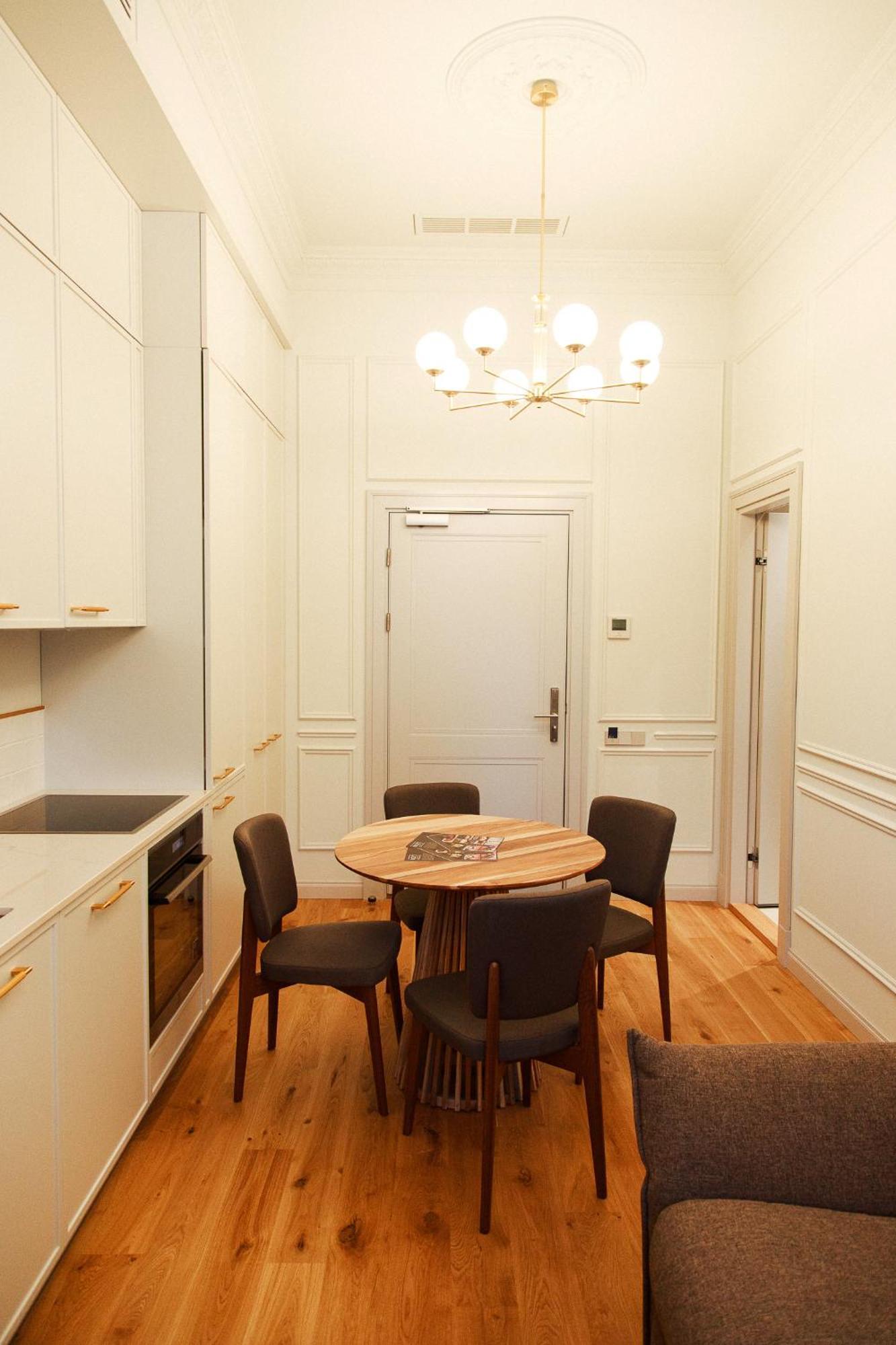 Roze Center Apartments Лиепая Экстерьер фото